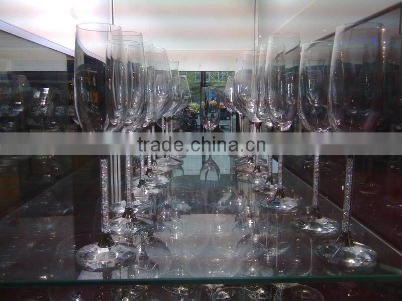 high quality new fashion and unique toasting wine glasses gold crystal stem martini or whisky glass love gift drinking glass cup