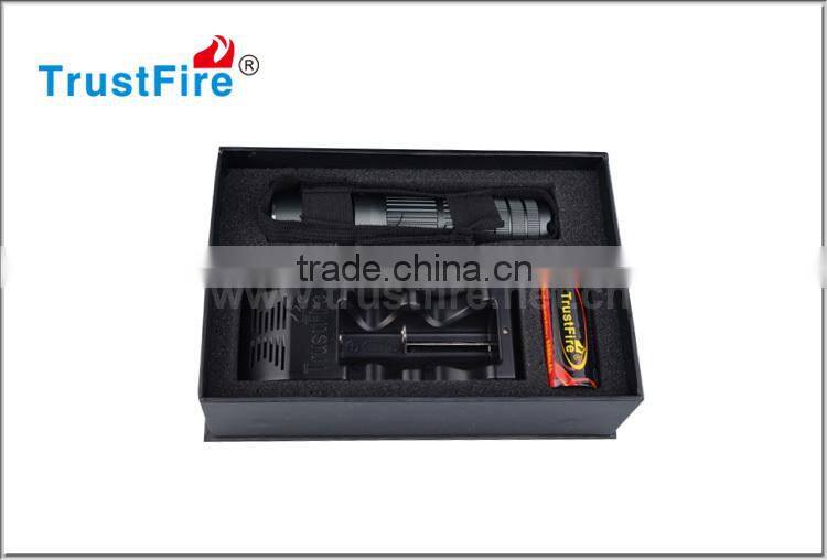 Led flashlight Trustfire A8 with Nylon pouch type T6 portable torch light with free battery and charger
