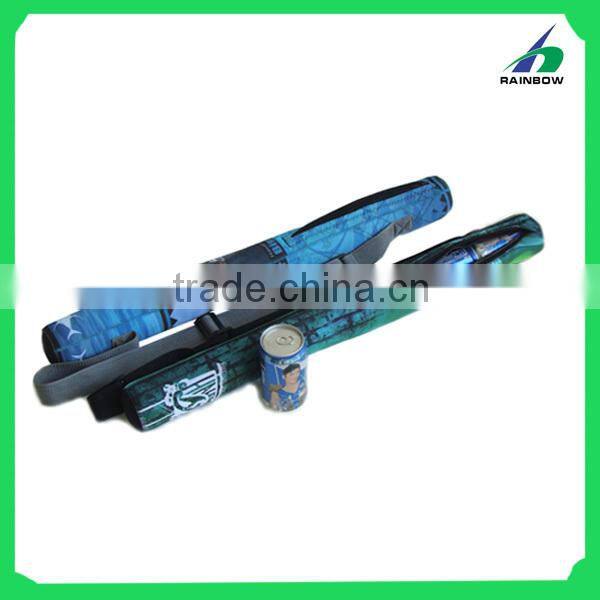 Portable neoprene insulated 6 pack beer cooler