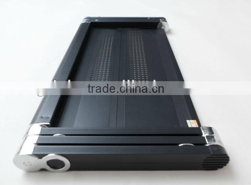 Strong and durable portable metal computer desk with mouse pad