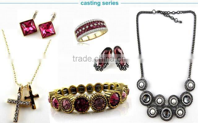 2016 Fashion Crystal Chain Necklace Chunky Statement Necklace With Rhinestone