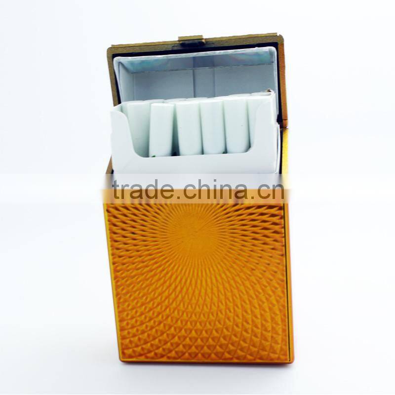 green embossed wave shape plastic cigarette case for 20s kind size 85mm cigarette pack holder