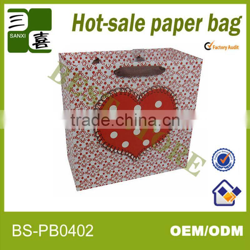 Shanghai cheap beautiful paper gift bag