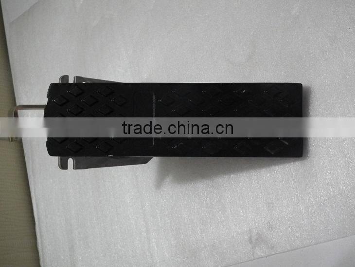 mechanical foot pedal for loader
