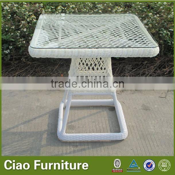 Powder coated home rattan outdoor table