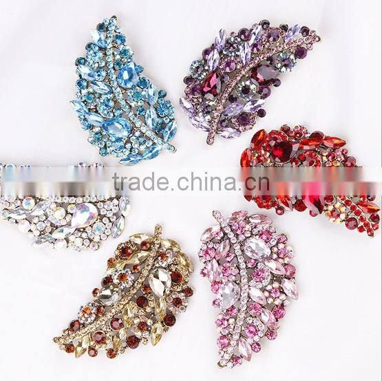 high quality Fancy Rhinestone Flower Brooch Fashion Brooch For Women Costume