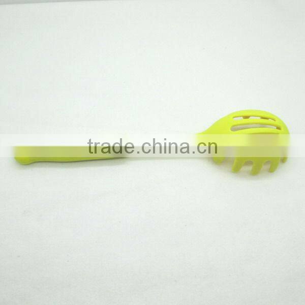 Small Nylon Spaghetti Spoon CK-3100-1