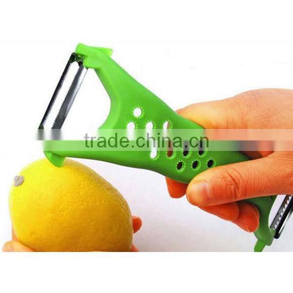 PE-0306 Easy Grip Vegetable, Fruit & Potato Multifunction Peeler