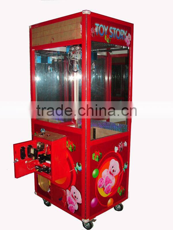 2013 Newest Brazil hot sale toy claw story gift prize vending arcade game machine equipment-DF-G 020