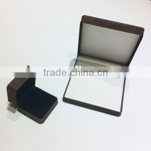 Vintage Necklace Jewelry Set Box