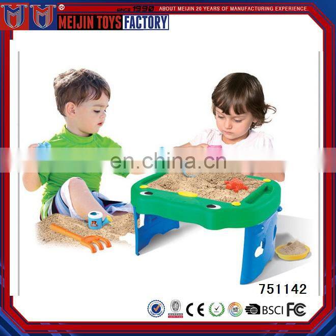 Customized logo summer plastic beach table toys set for sale