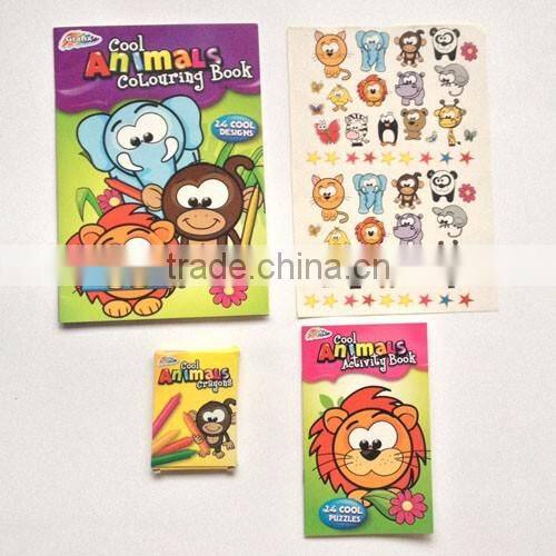 2015 new design drawing set kids coloring book with crayons