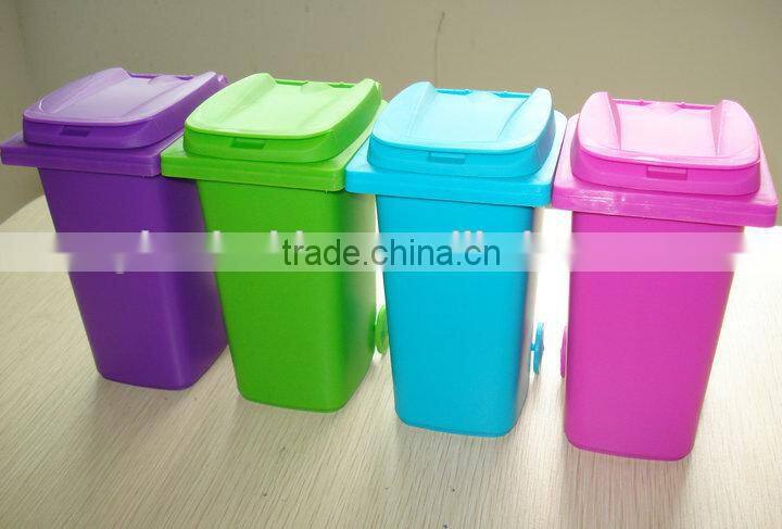 Plastic Mini Desktop Wheelie bin desk tidy