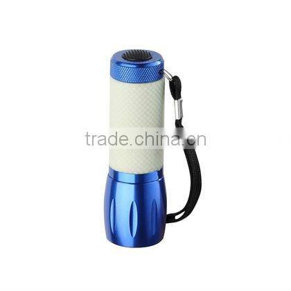 New grow-in -the-dark 9 led torch flashlight