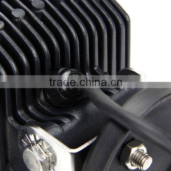 30W Offroad COB Led Work Light Square with Flood Beam in Auto Lighting System for SUV,Jeep,4x4