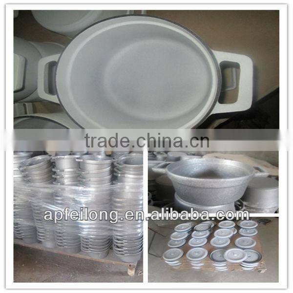 cast iron dutch ovens/cast iron cookware