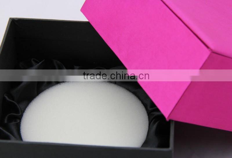 Luxury custom made pink Jewelry packing Box with satin pad