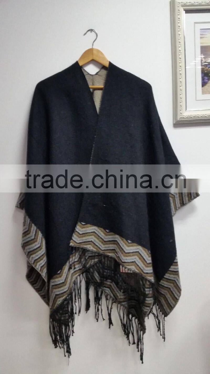 16PKP001 2016 lady's trendy zatec print woven striped acrylic poncho