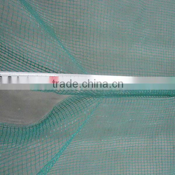 Green square structure net for olive harvest