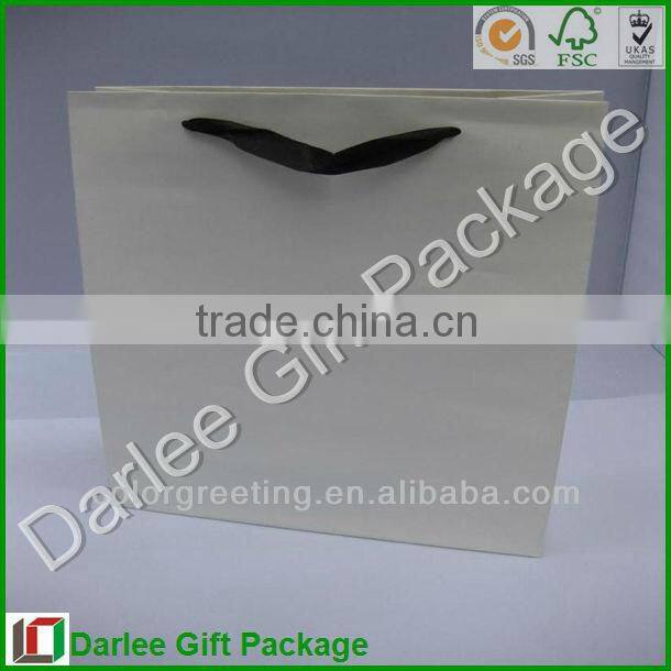 China factory recycled white paper shopping bags for clothes