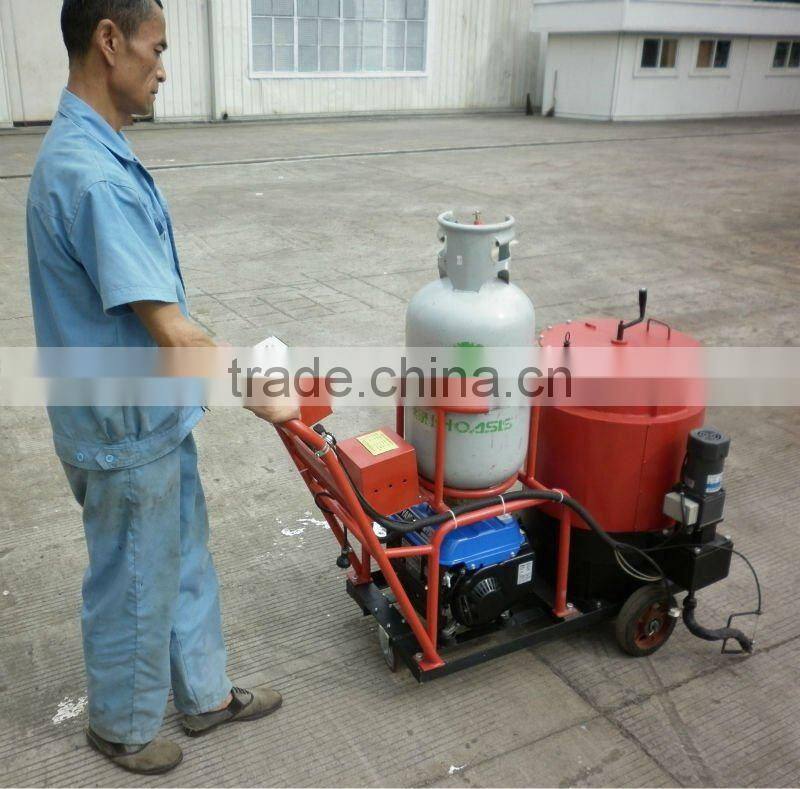 Asphalt crack filling machine
