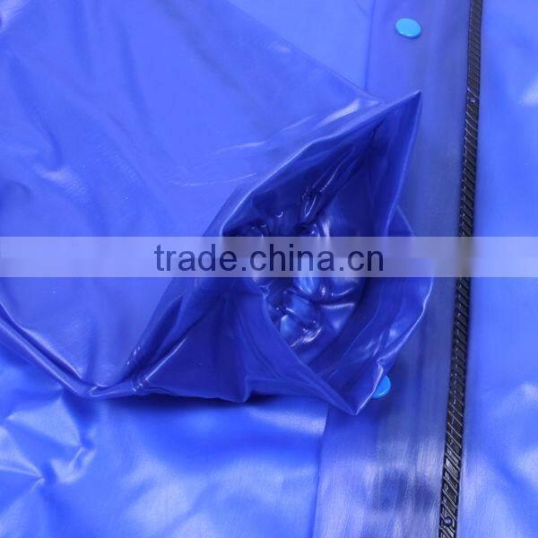 New style 100 pu rainwear for rain day
