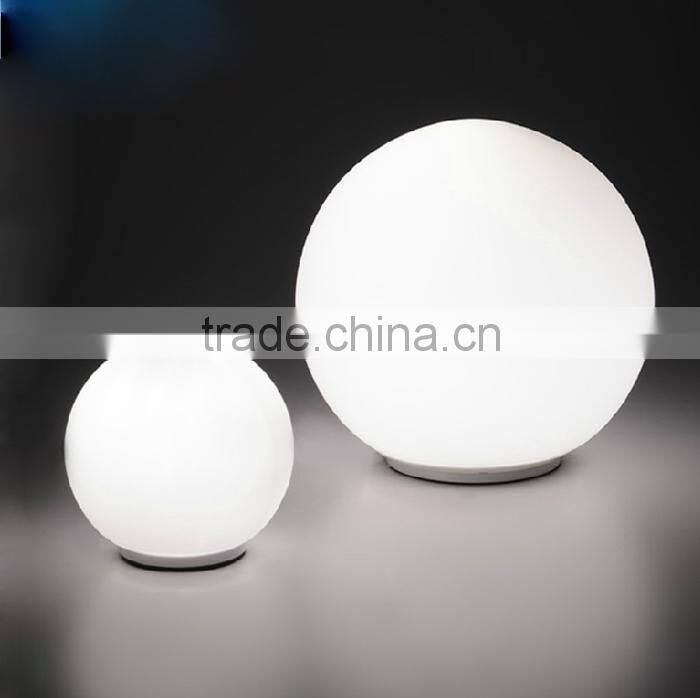 Decorative Hand Knitting Cover Glass Bedside Table Lamp with White Glass lamp Shade