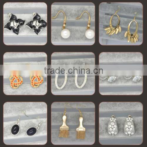 gold beautiful designed earrings for girls