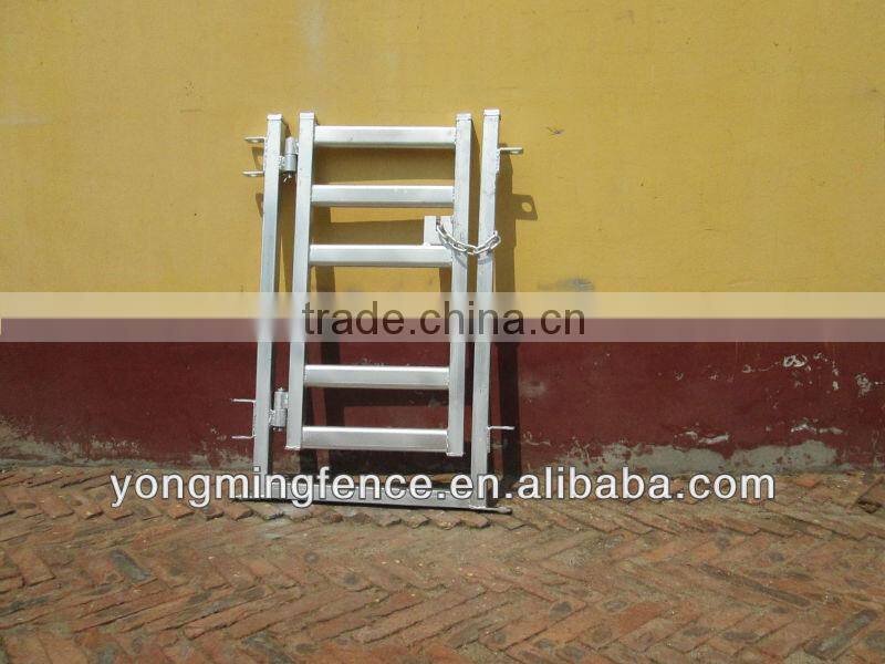 Portable galvanized sheep yard pipe fence panel and gate(china direct factory)