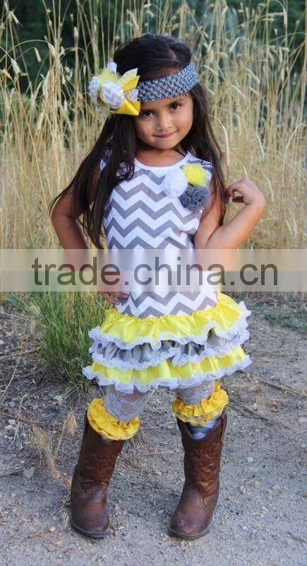 2016 bulk Wholesale children boutique clothing sets fashionable giggle moon remake outfits