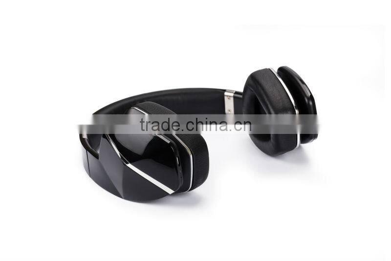 Latest Hot Sale Fashion Style Stereo Sports Bluetooth 4.0 Headset Wireless Headphone for Smart Phone,Computer