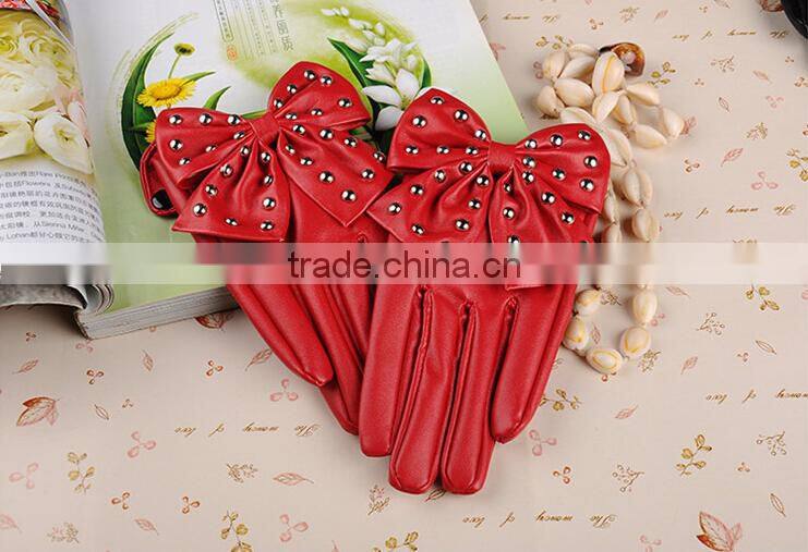 2015 New Arrival Winter Cycling Motorcycle Driving Lady Rivets Bowknot Soft PU Leather Gloves For Women Black Red