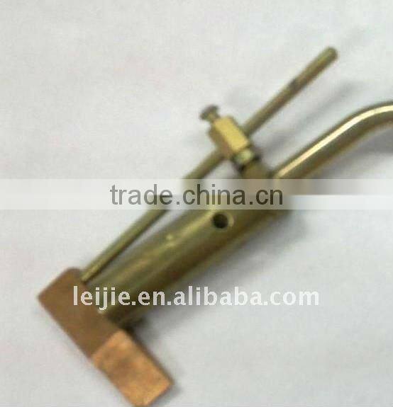 heating torch with iron or brass material