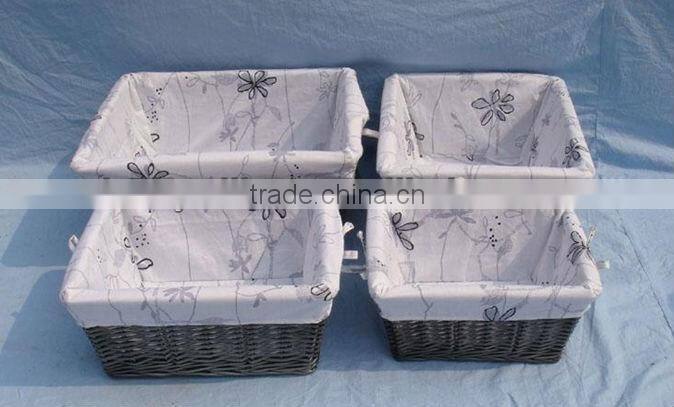 wicker baskets with liner