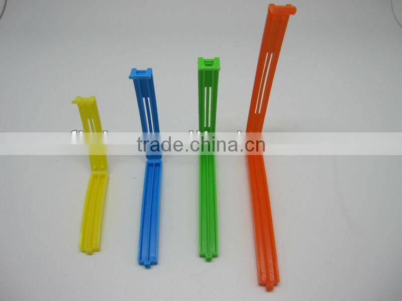 Plastic bag sealer clip