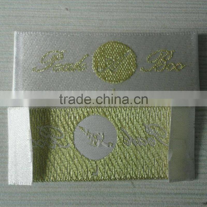 2017 Hot sales customized high density woven Labels garments labels