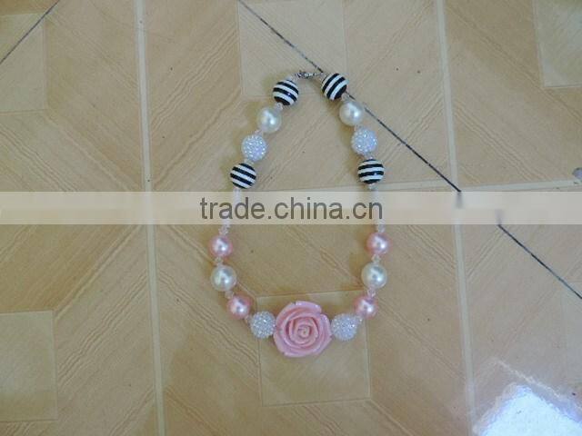Wholesale Baby Girl Necklace Pink White Pearl Necklace Boutique Holiday Necklace