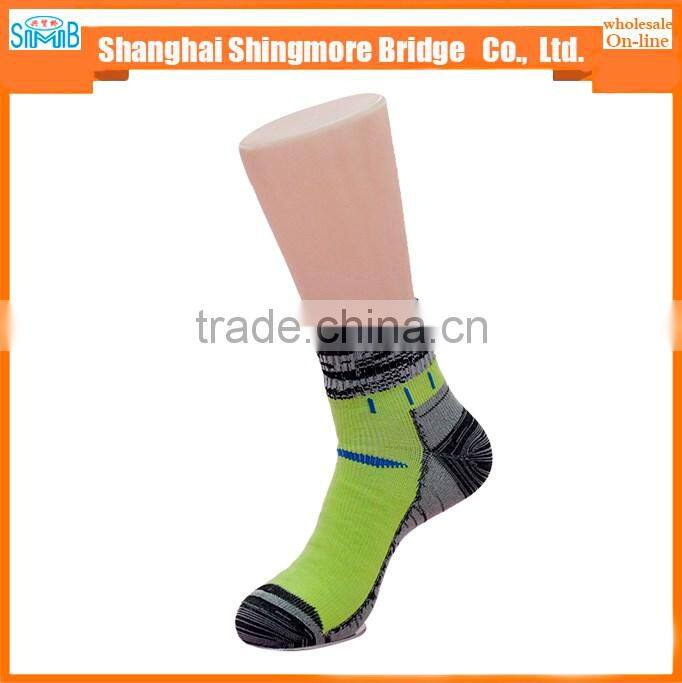 wholesale high quality short size waterproof socks