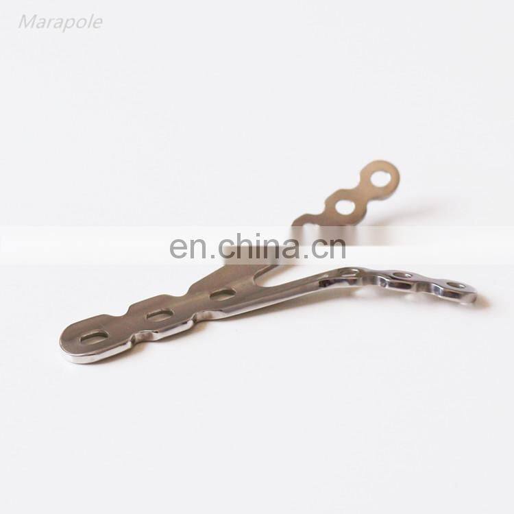 Pure Titanium Preformed Orbital Plate, small, right, 0.4mm thick