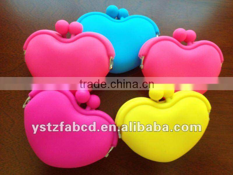 Attractive lady pocket coin purse , fancy mini silicone coin purse