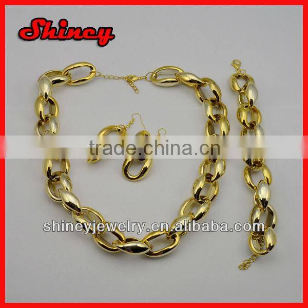 gold tone Lion Pendant Necklace set, inspired lion head medallion pendant necklace set, lion head jewelry