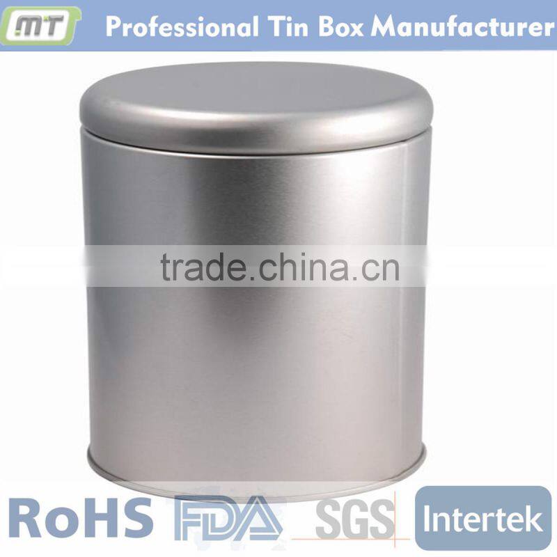round tin canister for Christmas, tin canister