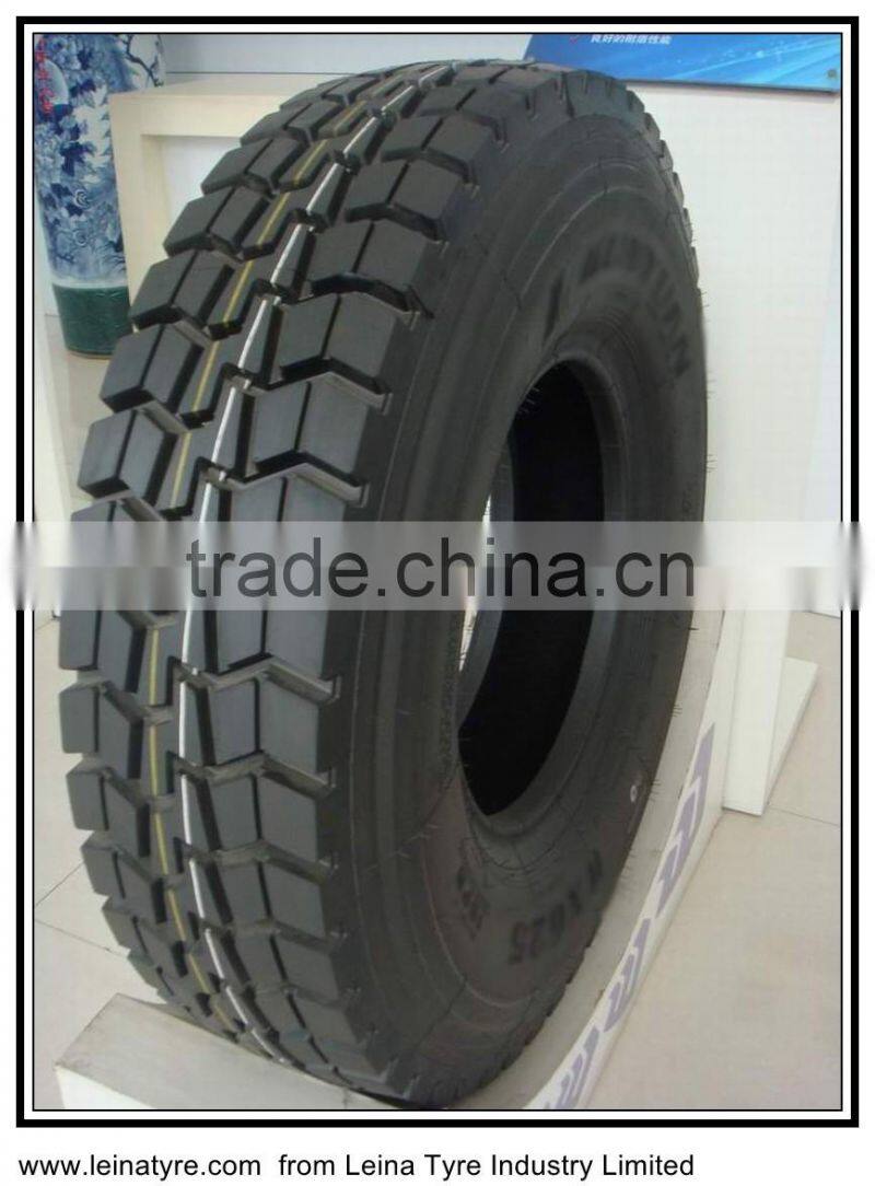 Radial truck tyre 10.00R20 for driving wheel