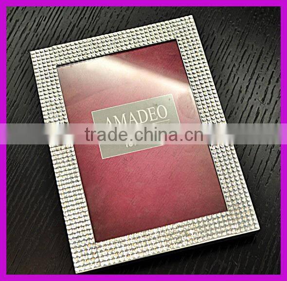 New design rhinestone photo frame wholesale China manufacture BY 1890