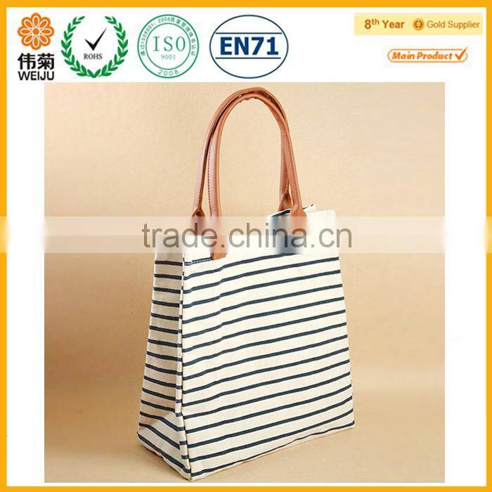 maroon tote bag