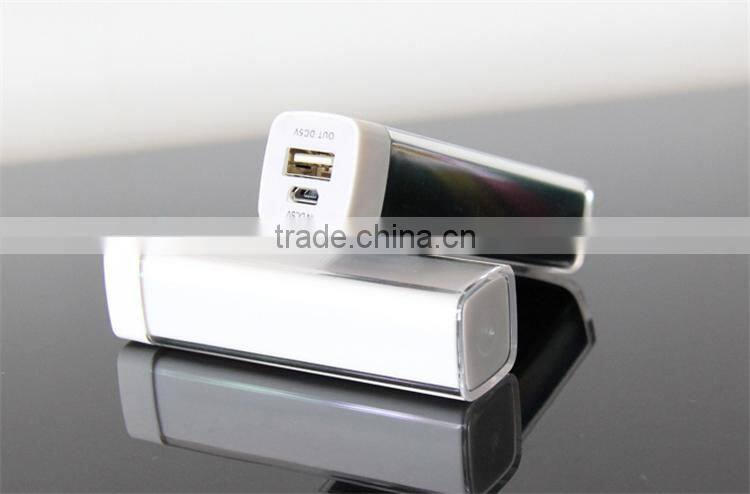 new lipstick 2600mah power bank alkaline
