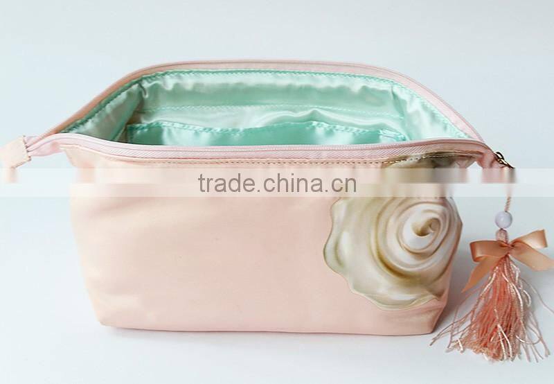 Personalized Silk Cosmetic Bags With Lady Bowknow Since 1997