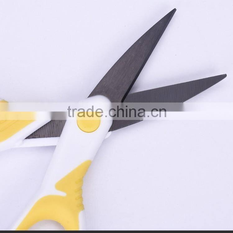 SH13015WY-T-2016 New design professional 5"coated black titanium blade houeshold scissors with soft touch handle