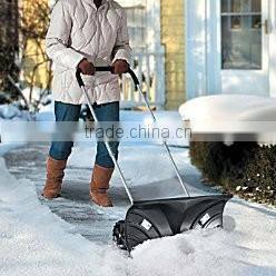 moving snow shovel pusher, high quality and carton package