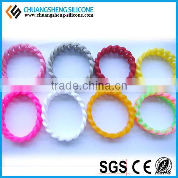 2015 Wholesale fashion twist braided silicone bracelet ,wristband China alibaba